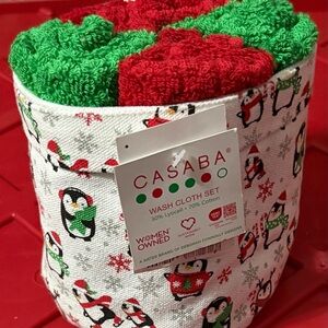 Christmas Gift Bag Set with Festive Designs